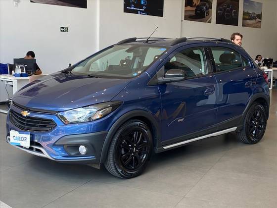 CHEVROLET ONIX 1.4 MPFI ACTIV 8V FLEX 4P AUTOMÁTICO